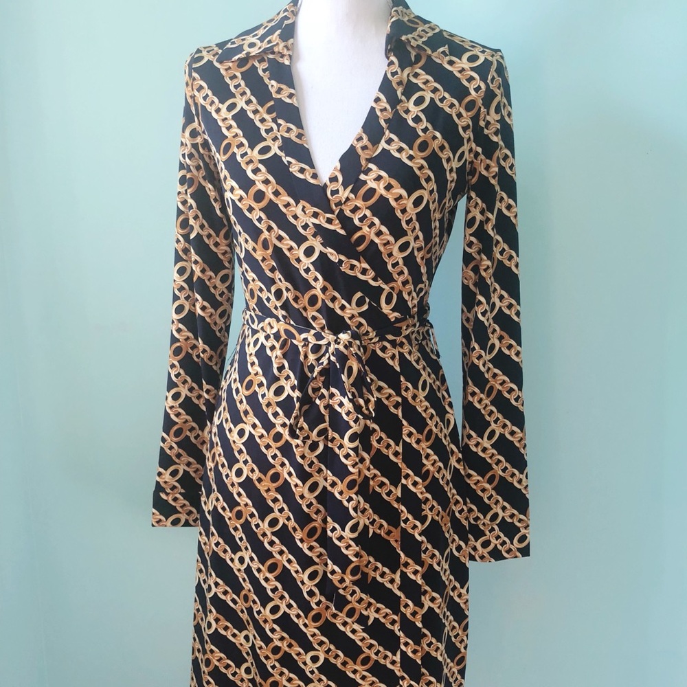 NWOT Calvin Klein Navy and Gold Chain Wrap Dress 6